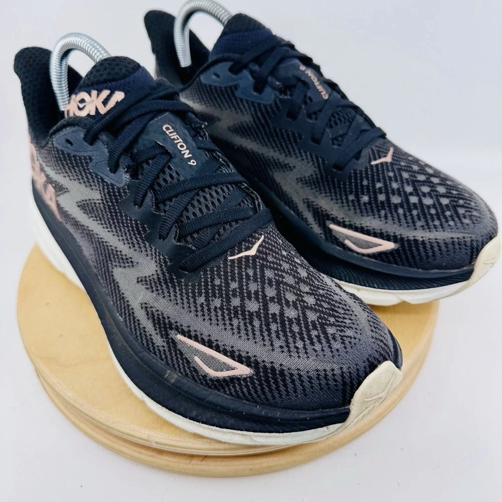 HOKA Clifton 9 Running Shoes Womens 8 Black Lightweight Cushioned Sneakers